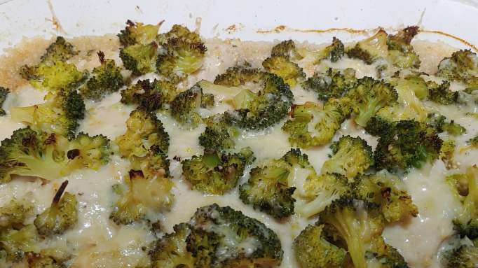 Broccoli, Chicken, Quinoa, Casserole