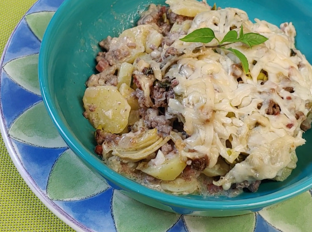 Easy Ranch Hamburger and Potato Casserole