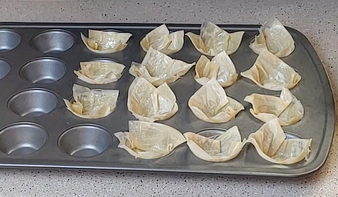 Phyllo Cups